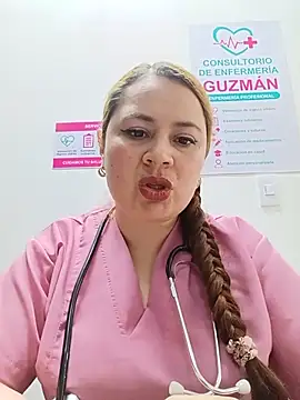 VANESSA__28 live cam on StripChat