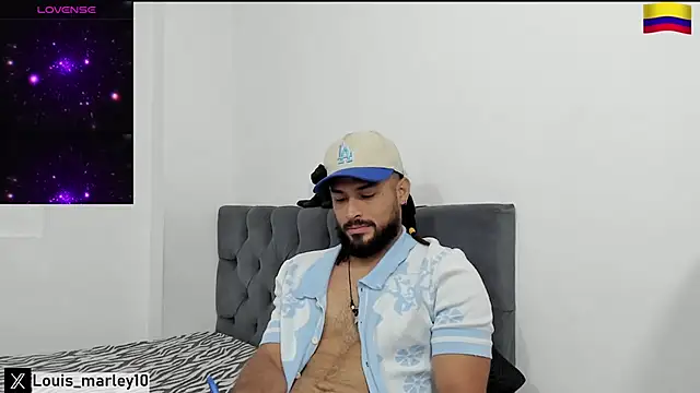 Louis_marley__ live cam on StripChat