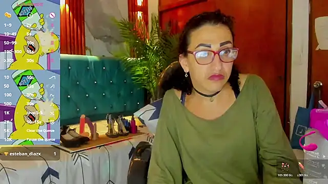 sabrina_dupont live cam on StripChat