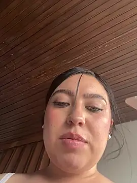 BabySweett_ live cam on StripChat