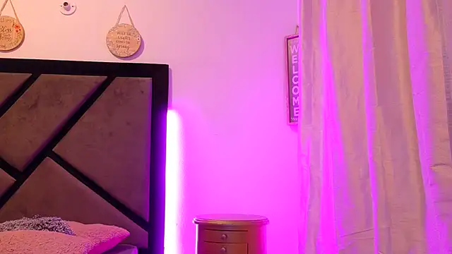 Galilea_Love live cam on StripChat