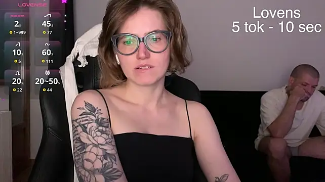 Sexy_Sweets live cam on StripChat
