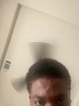 Ringman12 live cam on StripChat