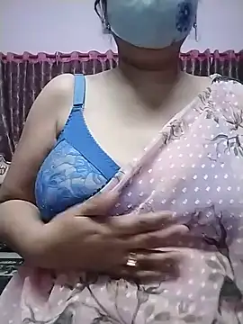 Zioo1 live cam on StripChat