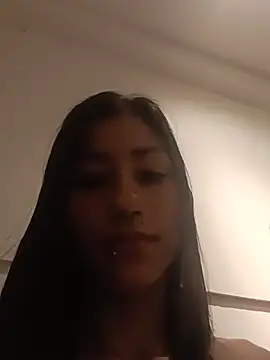 SophieVelt live cam on StripChat