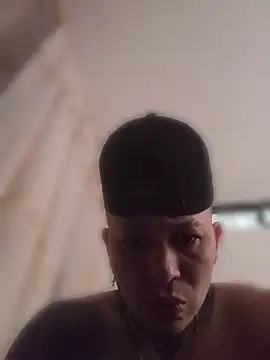 liam_1123 live cam on StripChat
