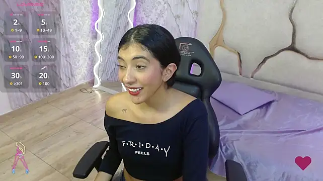 ALMAA_TAY live cam on StripChat