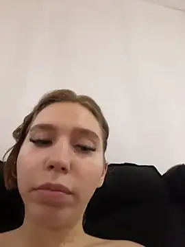 Aneruivinhaa live sex cam