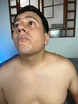 oliver_price1 live cam on StripChat