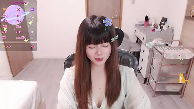 a0513 live cam on StripChat