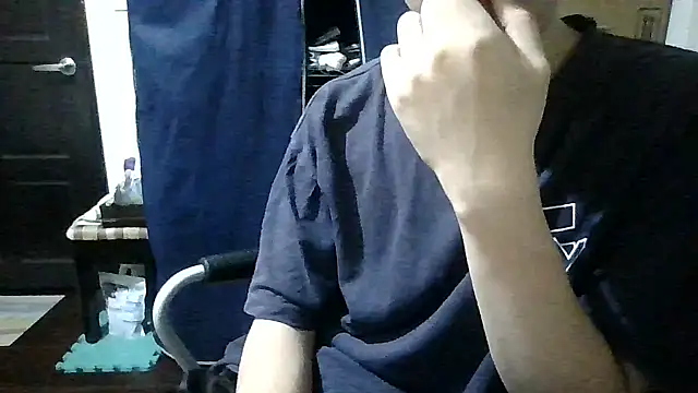 foxout (Ask my age) - #asian #cam2cam #cheap-privates #chinese #gays #handjob #hd #medium #small-audience #smoking #taiwanese #vers