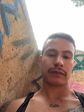 dominickvegas77 (Ask my age) - TWO FINGERS HOLE/spank