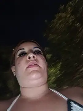 Xiomara_fiery webcam