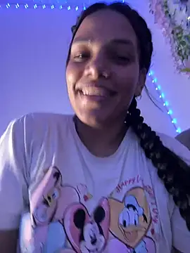 ArielleMillerr- webcam