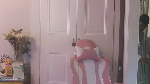nastydianastrips webcam