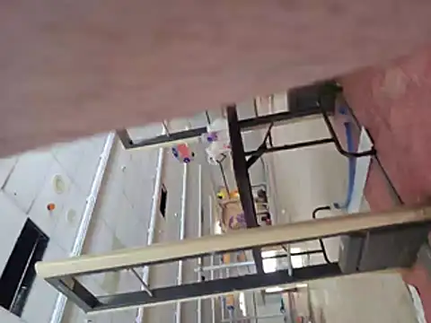 UncutHammer69 webcam