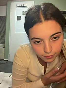 AntonellaSkyy webcam