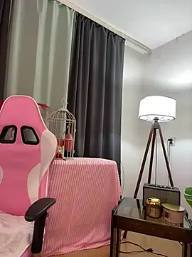 MistressMommyKate webcam