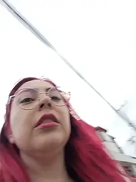 madelaine- live sex cam