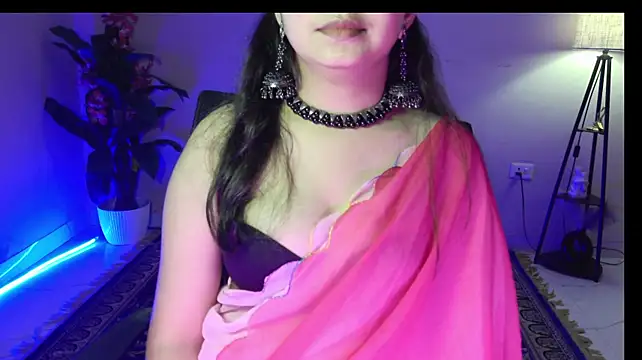 NoNude_Love webcam