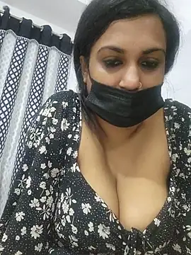 shreeni-jaiswa webcam