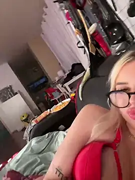 Steffi_Snowbunny webcam