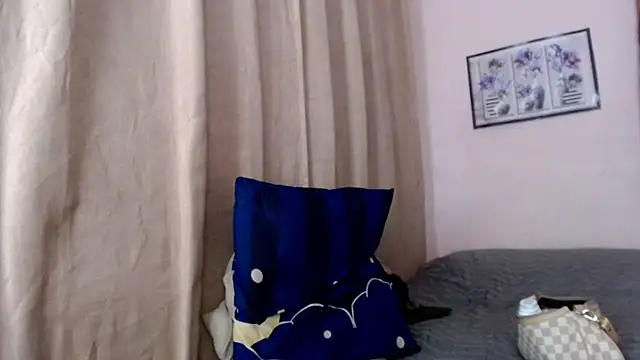 NathalieMea webcam