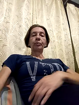 Tania9876 live cam on StripChat