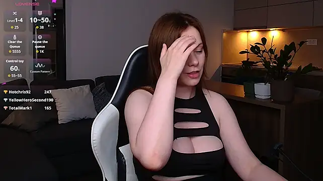 Ali_Cooper webcam