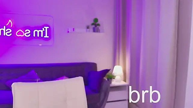 arielabradberry live cam on StripChat