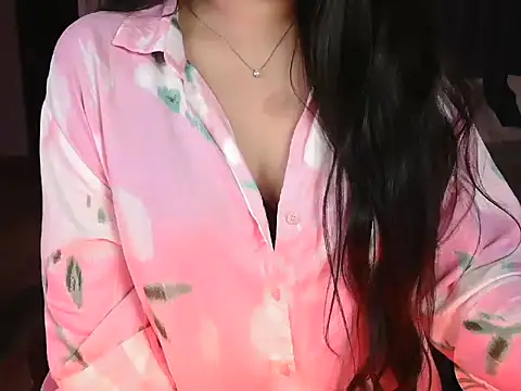 Chubby_Chhaya live cam on StripChat