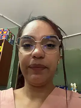 Sara-77 webcam