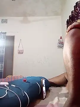 porimoi_505 live cam on StripChat