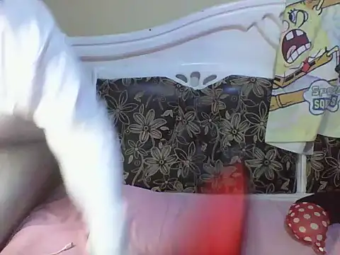 Dirtywithnoapology live cam on StripChat