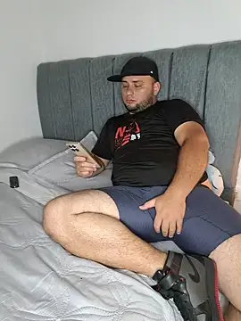 Stanleyandjhosep live cam on StripChat