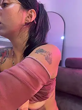 soyalanna live cam on StripChat