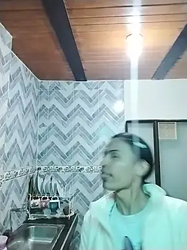 Aisha_hotts777 webcam