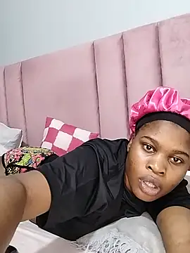 Cherrydollx webcam