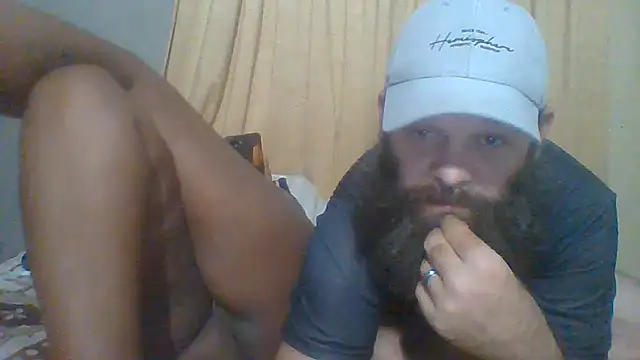 Interracialcouple35 webcam