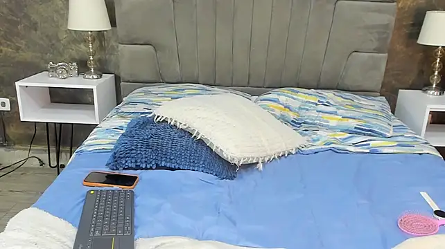 isa_lancaster live sex cam