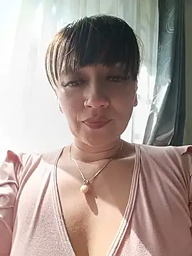tata_sanz_ live sex cam