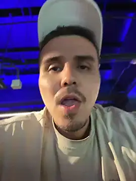 adam-rivera webcam