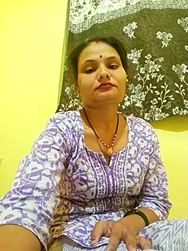 Priti_hote webcam