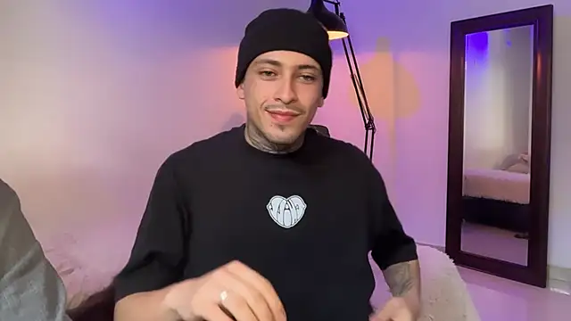 Noah_and_Steven webcam