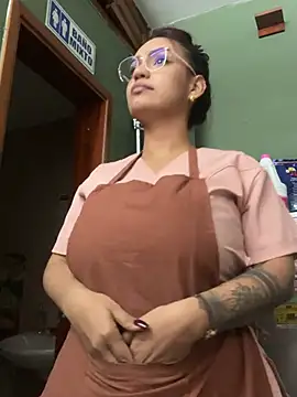 Sara-77 webcam