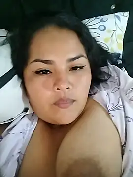 MiaBloom0 webcam