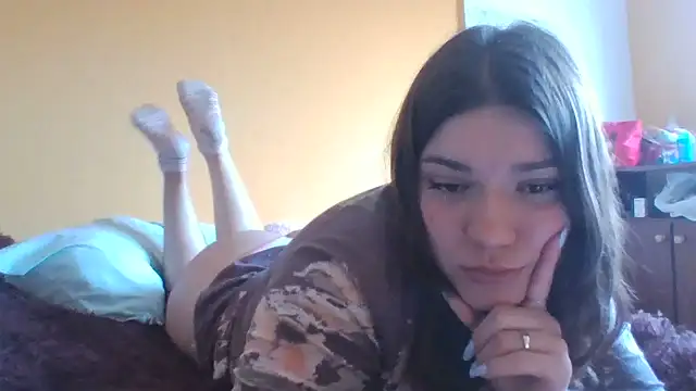 frutillitaaok_ live cam on StripChat