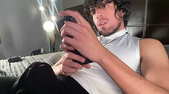 beranco19 live cam on StripChat