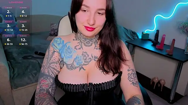 DeeDiamond live cam on StripChat