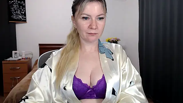 ParadiseAlina live cam on StripChat